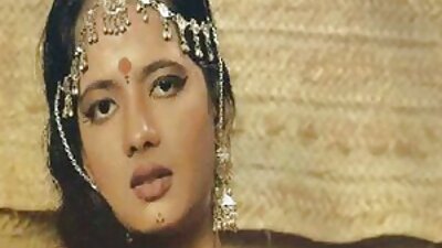 ഹോൺ ജാപ്പനീസ് അദ്ധ്യാപകനെ കഴുതയ്‌ക്ക് വേണ്ടി ഹോണി വിദ്യാർത്ഥികൾ പിടികൂടി